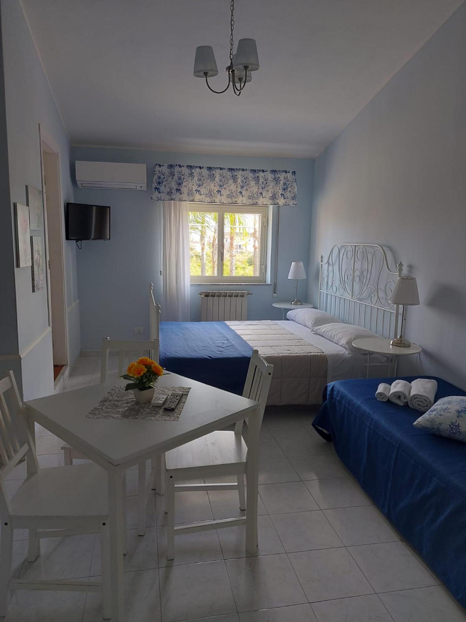 Villa Nadira Giardini Naxos Exterior photo